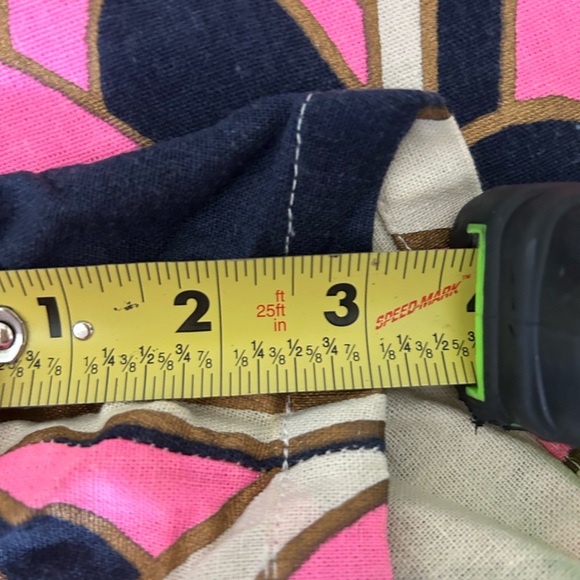 JB by Julie Brown Mid rise Pink and Black Patterned Shorts size 8 EUC - Picture 8 of 8